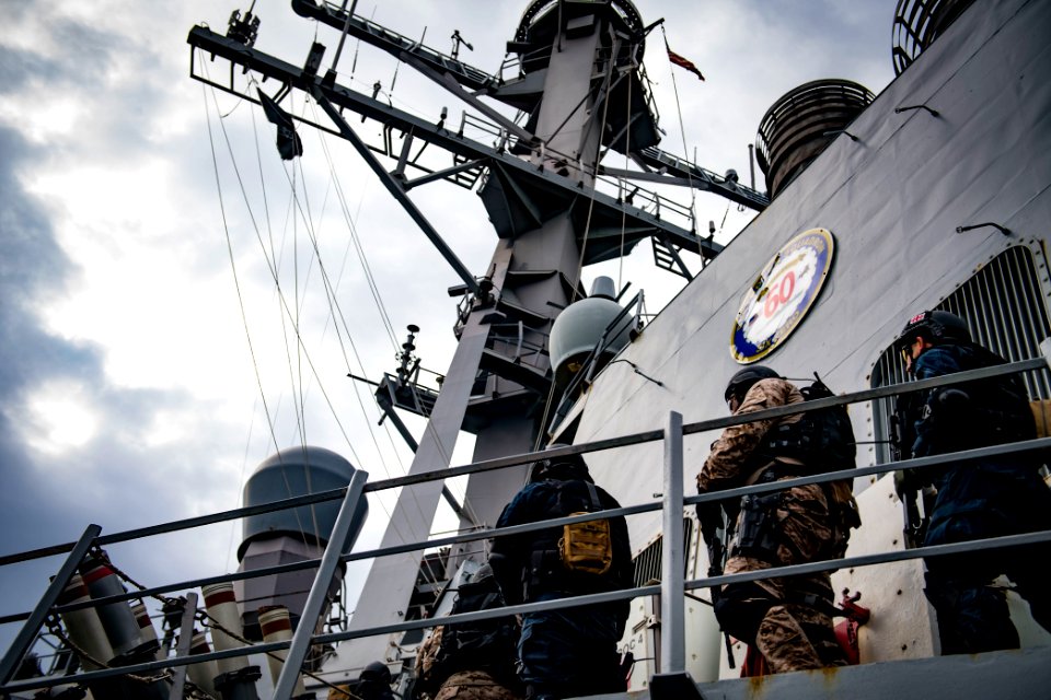 190125-N-JI086-502