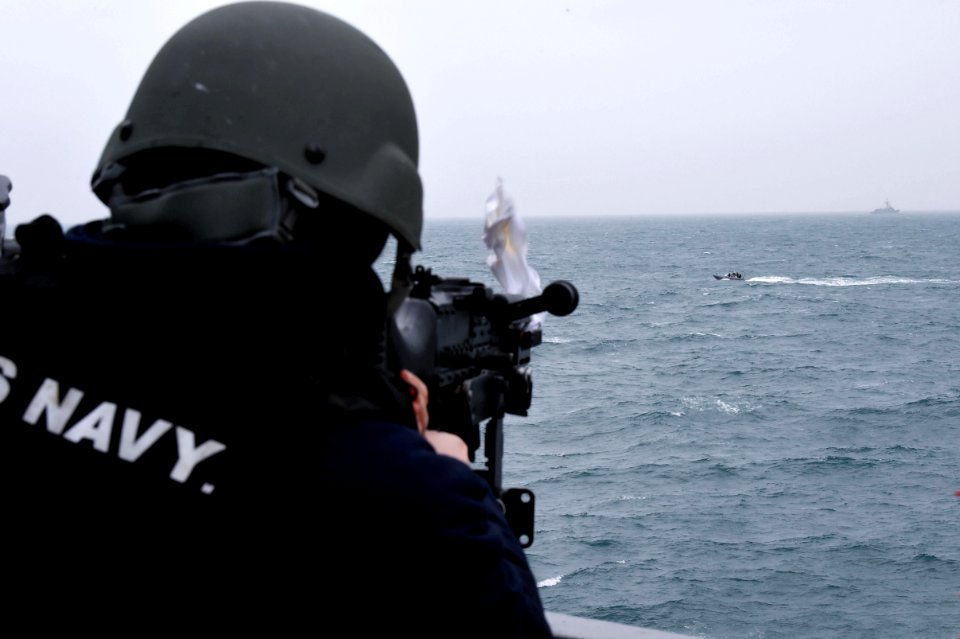 190220-N-JX484-460.NORTH SEA (Feb. 20, 2019) Gunner's Mate…