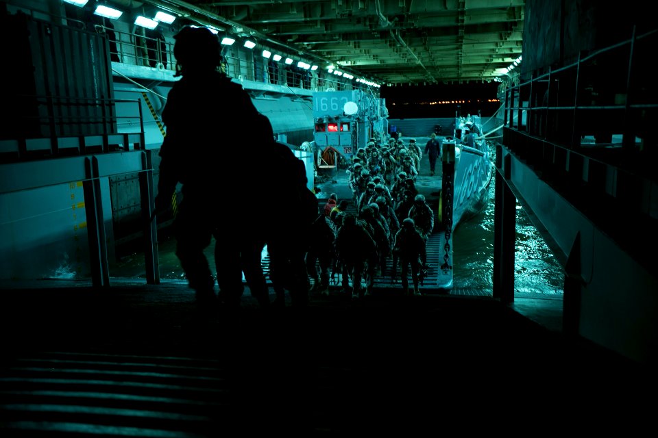 170314-N-OX321-136