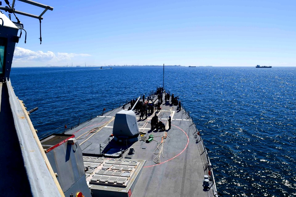USS Ross Departs Rota, Spain