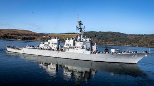 USS Carney (DDG 64)