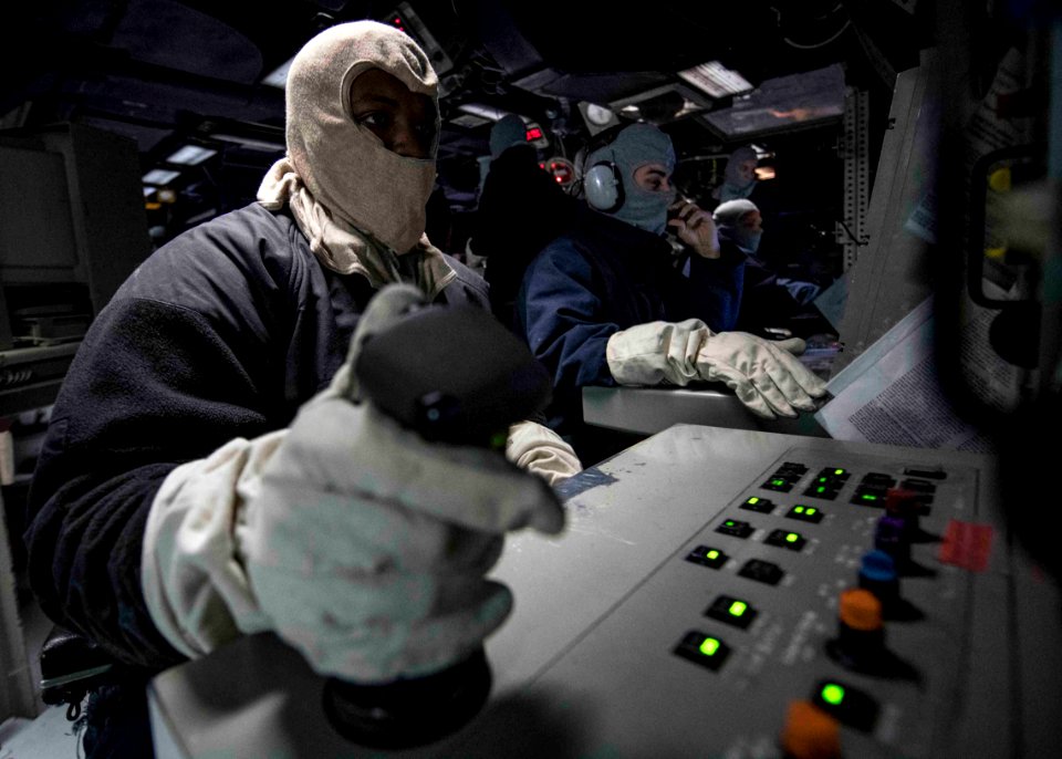 USS Carney (DDG 64)