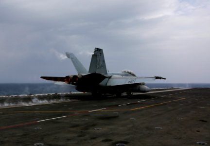 190425-N-GD018-1087