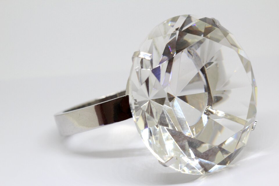 Gold diamond ring marriage