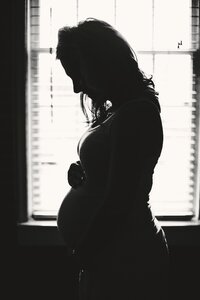 Female belly expecting