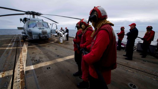 170802-N-HV059-289 ATLANTIC OCEAN (August 2, 2017) Sailors…