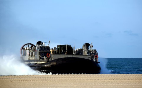 170909-N-VV353-012