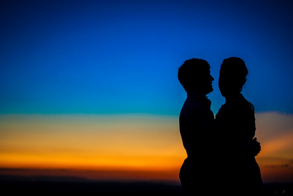 Silhouette casal blue