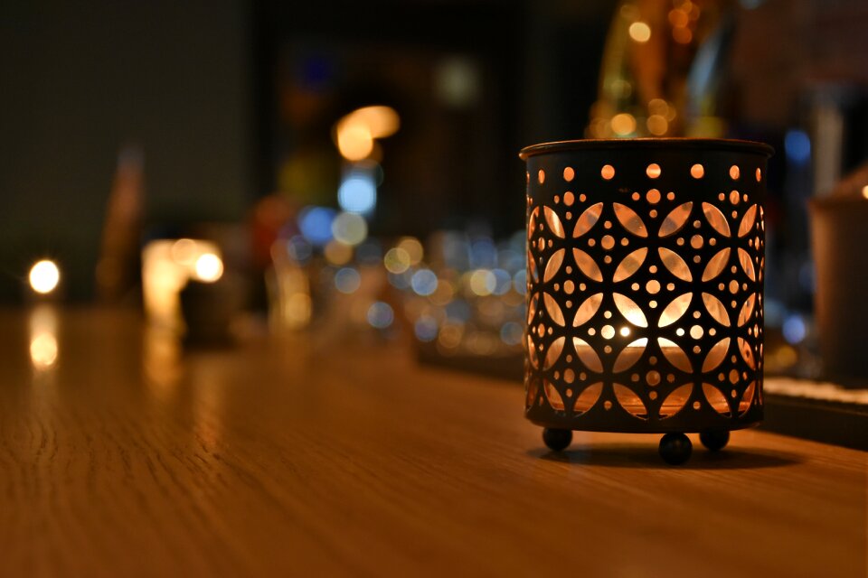 Light sad brown candle