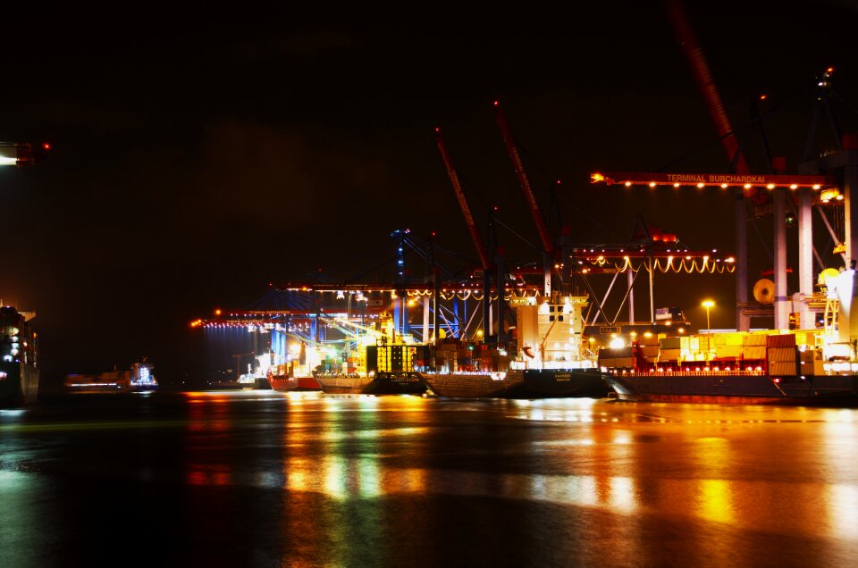 Hamburg port hanseatic elbe