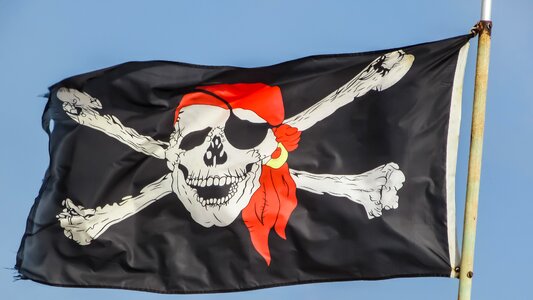 Symbol skeleton pirate ship photo