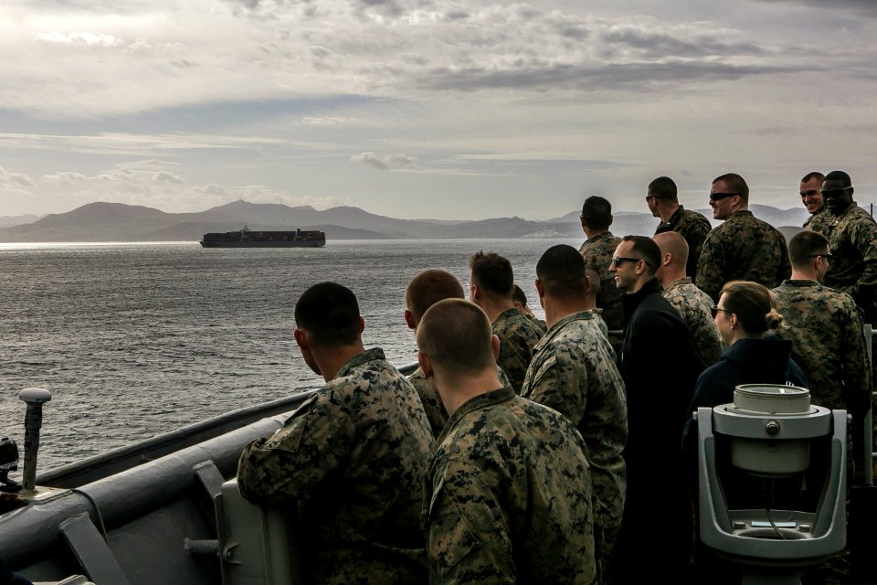 Oak Hill, 26th MEU Marines Transit through Strait of Gibra…