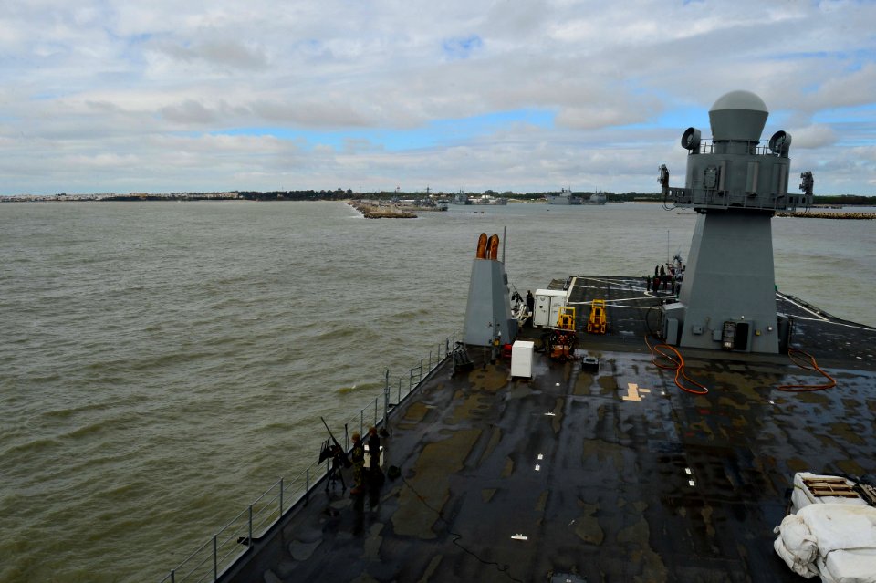 180318-N-QR145-052 NAVAL STATION ROTA, Spain (March 18, 2…