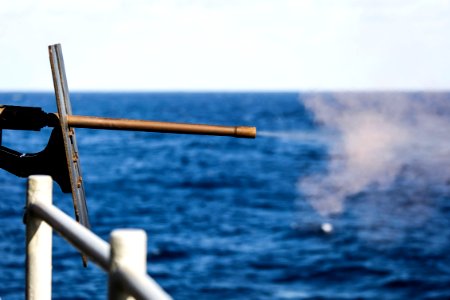 Oak Hill, 26th MEU Marines Conduct Live Fire Drills at Sea…