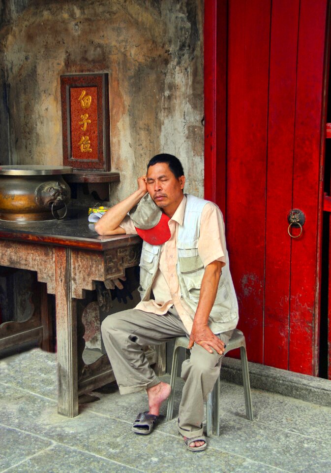 Sleep red door macau