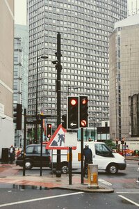 London left traffic traffic lights