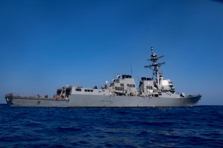 180908-N-AV754-0015