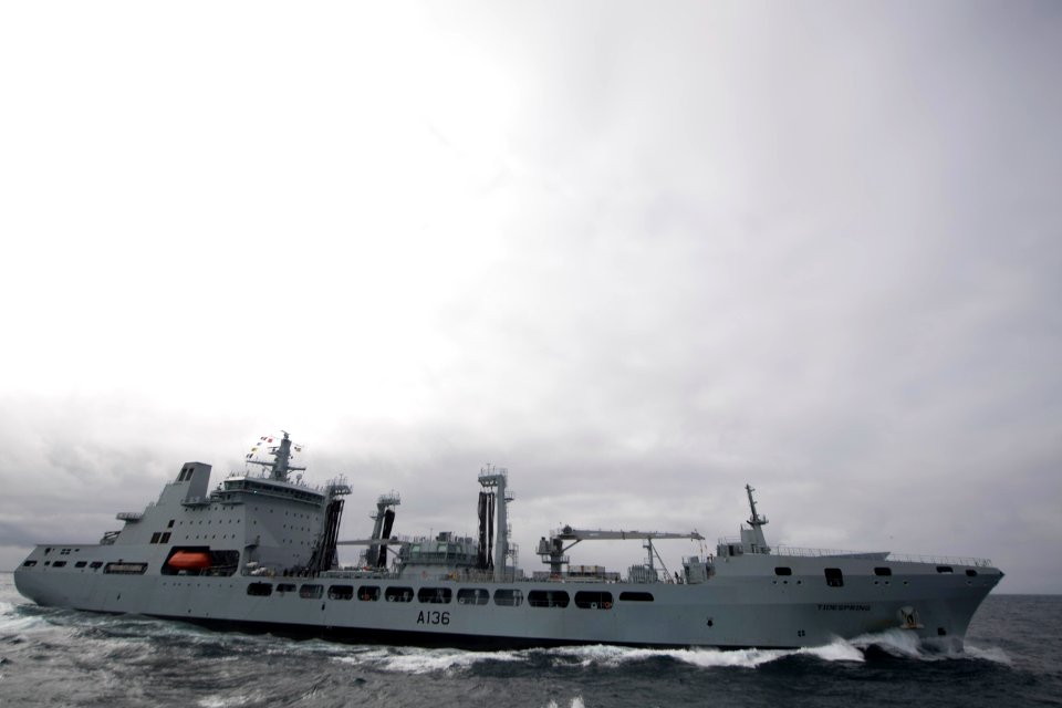 180616-N-EV253-280 NORWEGIAN SEA (June 16, 2018) The reple…