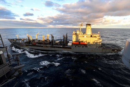 181030-N-GY475-0046