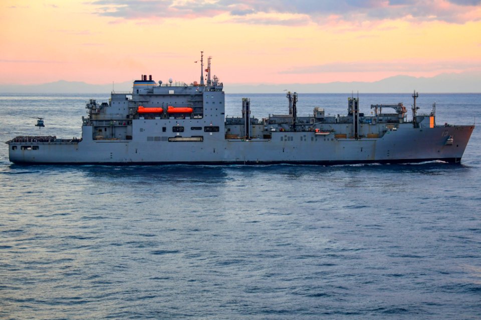 181130-N-GY475-0119