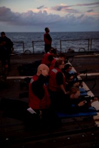 180930-N-EV253-104