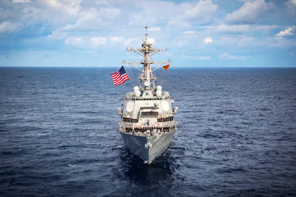 181202-N-UX013-1043