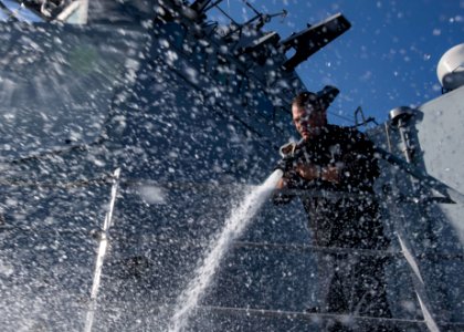 USS Carney (DDG 64)