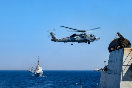 190424-N-JX484-069