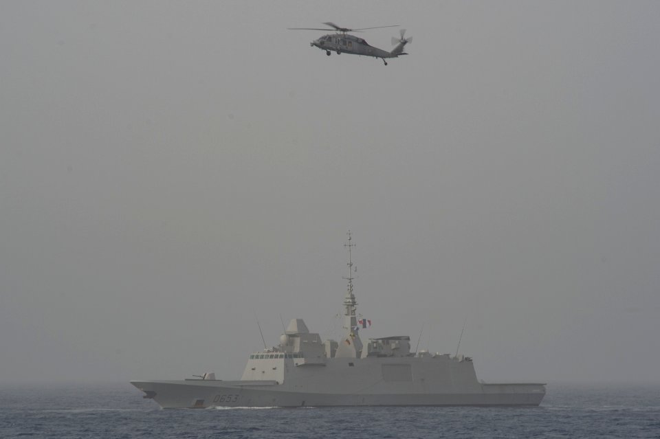 190424-N-HS117-1082