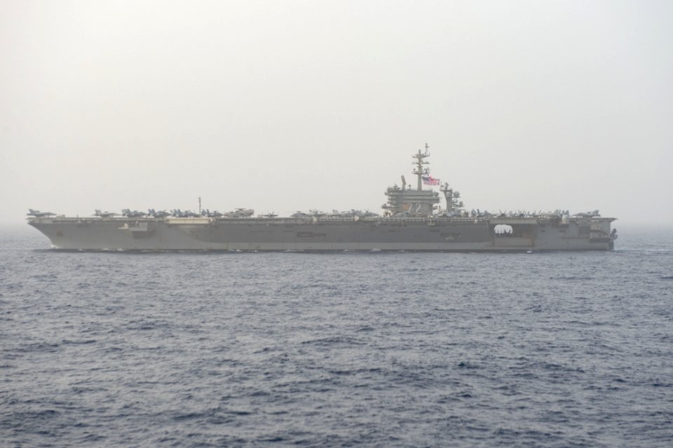 190424-N-KN684-0012