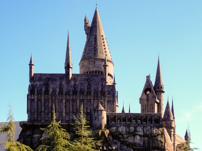 Conjure magic school building