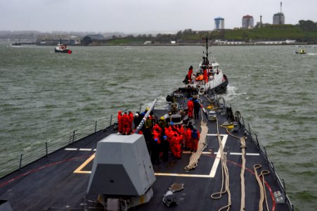 190314-N-JX484-091