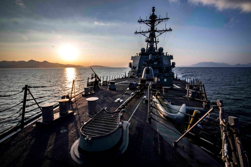 USS Carney (DDG 64)
