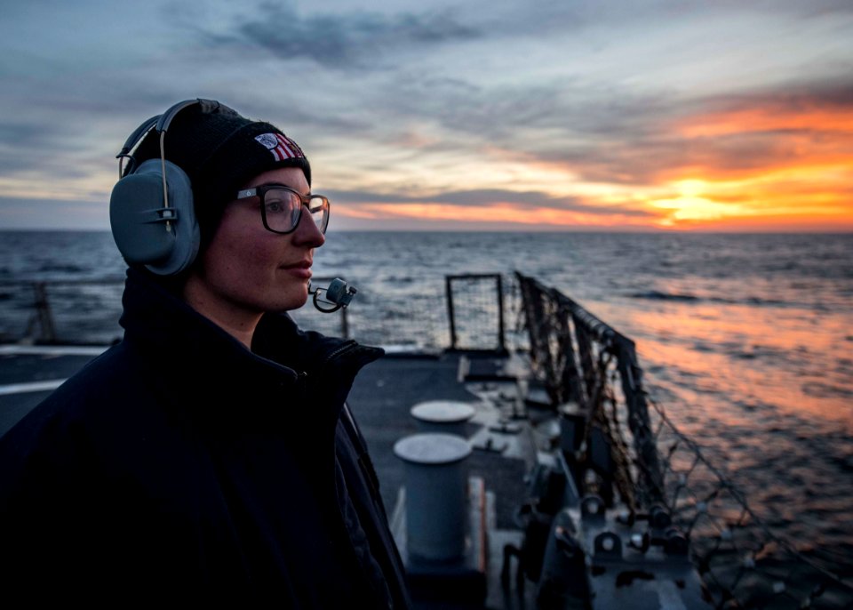 USS Carney (DDG 64)