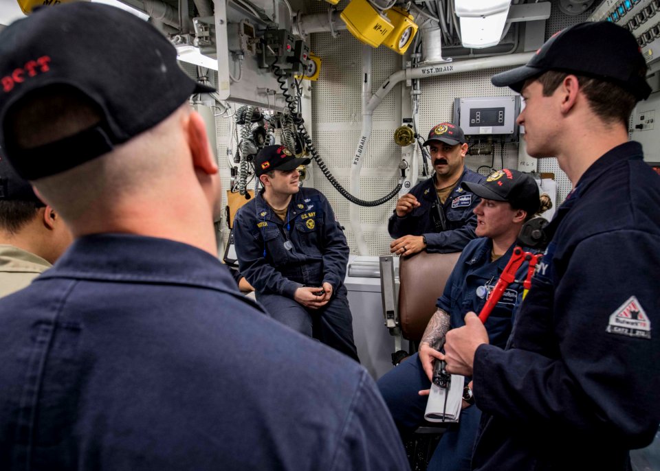USS Carney (DDG 64)