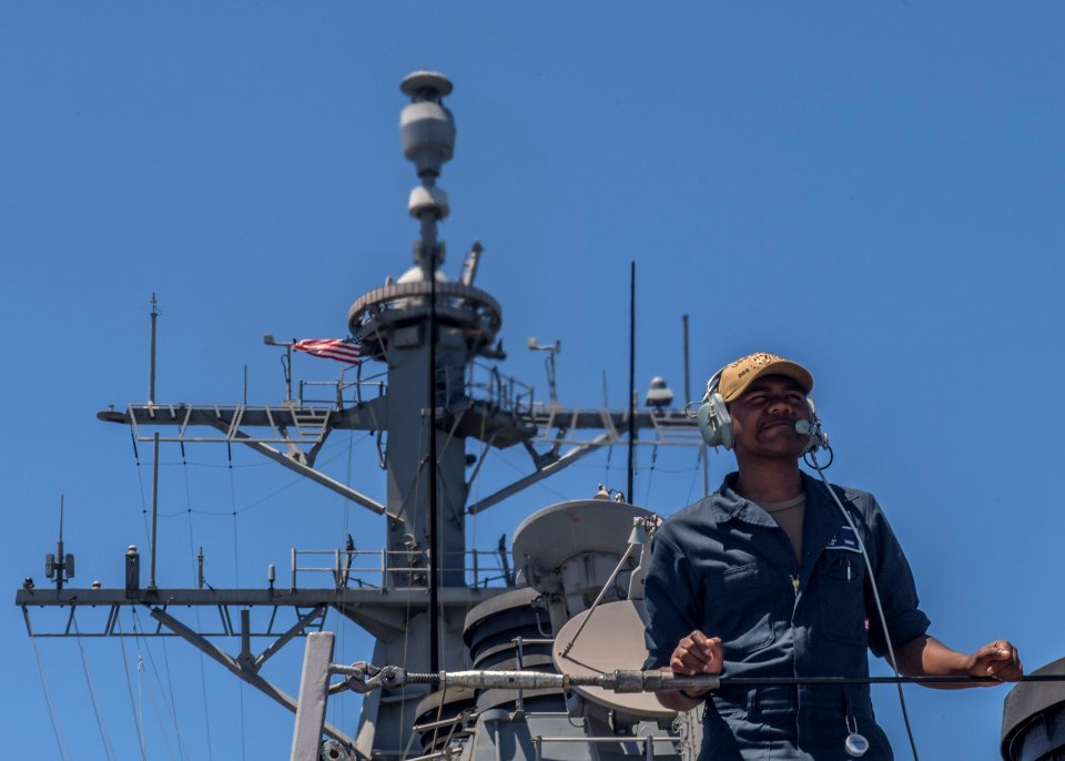 USS Carney (DDG 64)