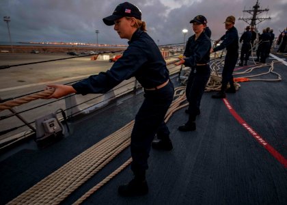USS Carney (DDG 64)