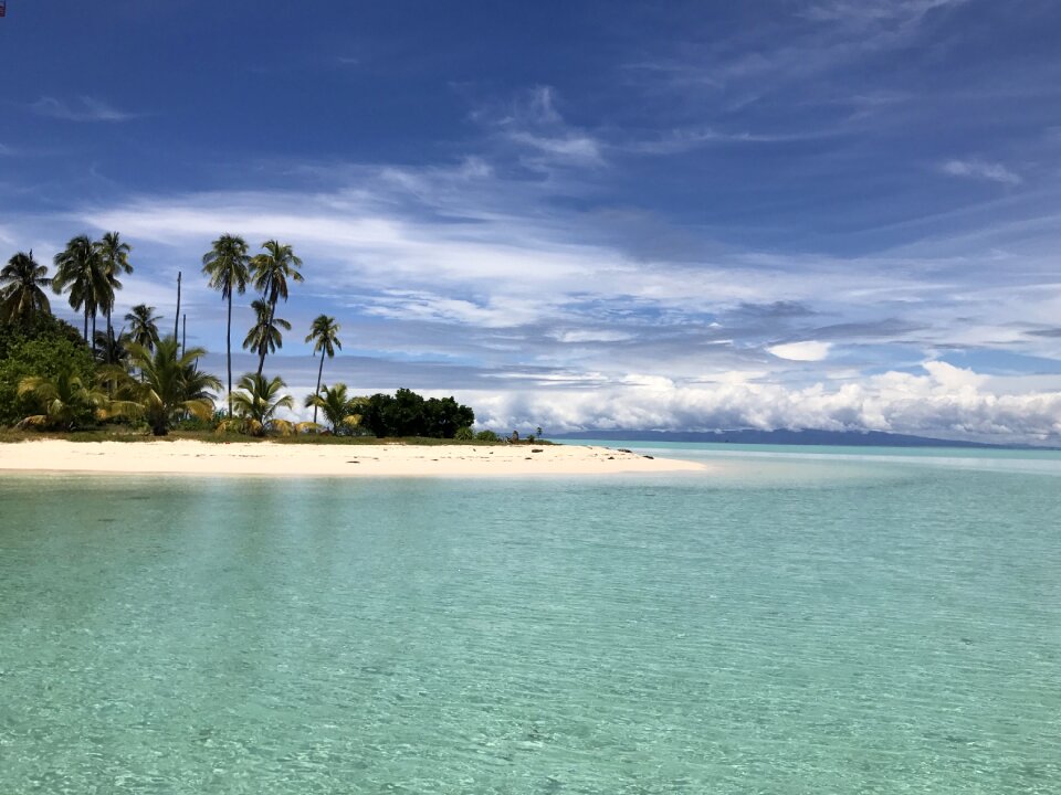 Sea crystal clear the scenery