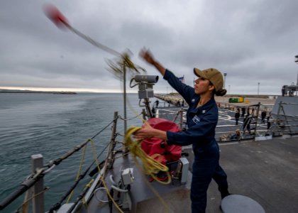 USS Carney (DDG 64)