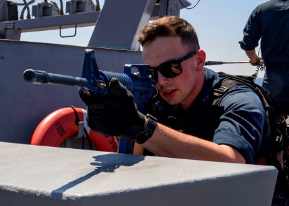 USS Carney (DDG 64)