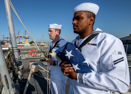 USS Carney (DDG 64)