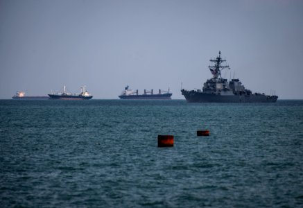 Sea Breeze 2019 - USS Carney (DDG 64) pulls into Odesa, Uk…