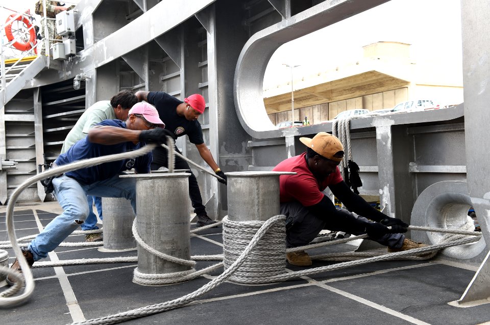 USNS Carson City Visits Senegal