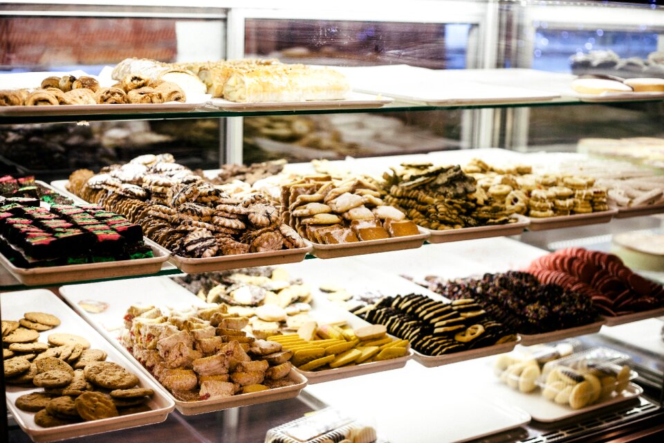 Baked shop food