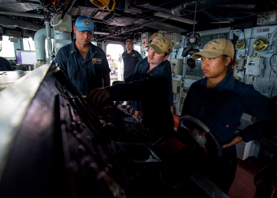 USS Carney (DDG 64)