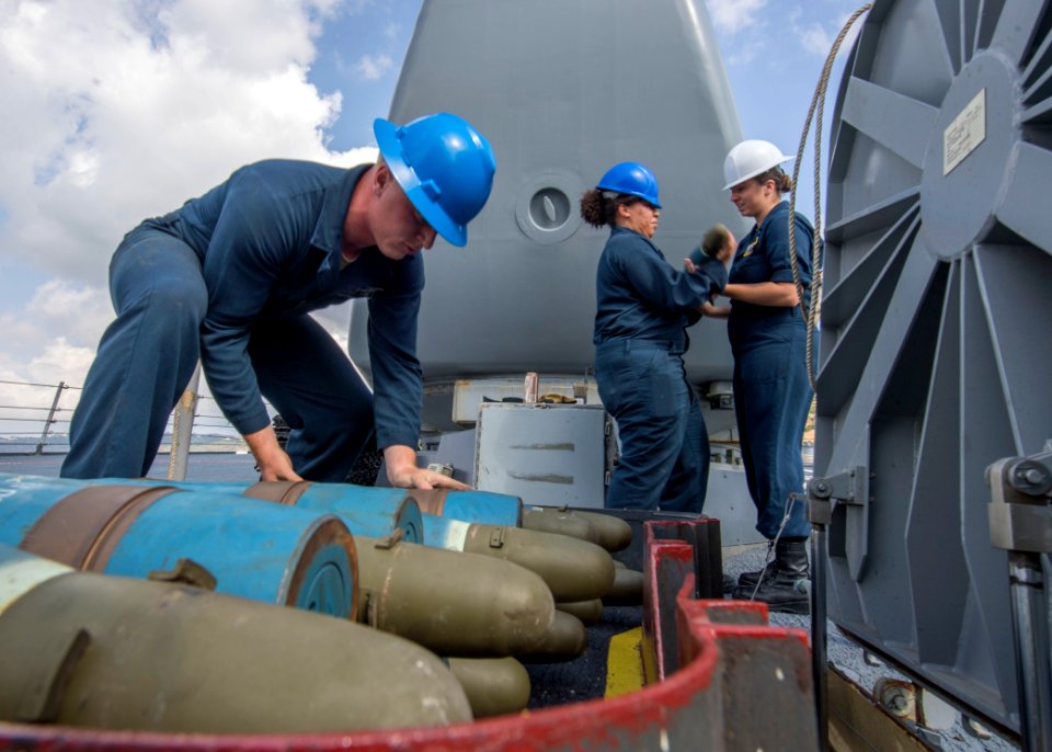 USS Carney (DDG 64)