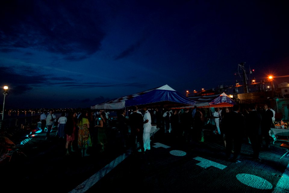 190716-N-JI086-0512