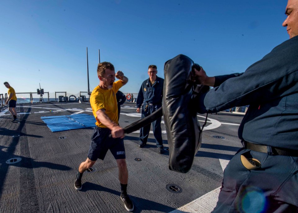 USS Carney (DDG 64)