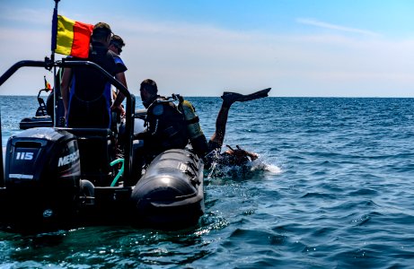 EODMU 8 conducts training to locate simulated mines during…