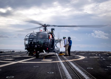 190809-N-UB406-0054 ATLANTIC OCEAN (Aug. 09, 2019) An SA-3…